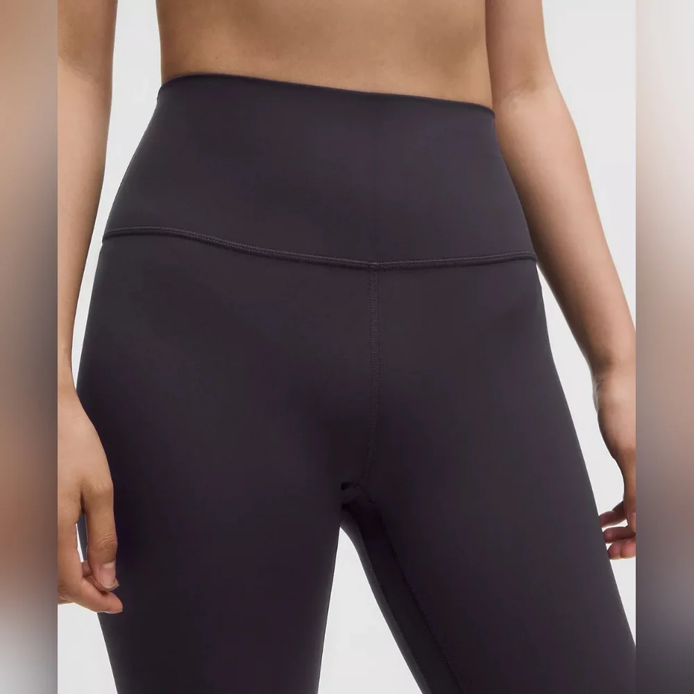 Lululemon High-Rise Leggings Black Size 2 – 25.5" Inseam - Picture 6 of 7